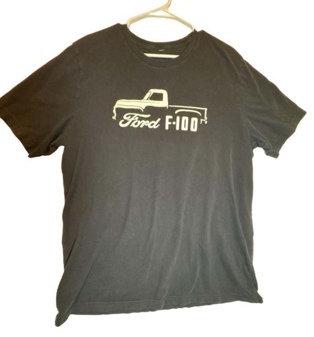Ford F-100 Pickup Truck Classic Outline Design Graphic Black T-Shirt
